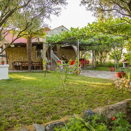 Villa Touzla Офринио Экстерьер фото