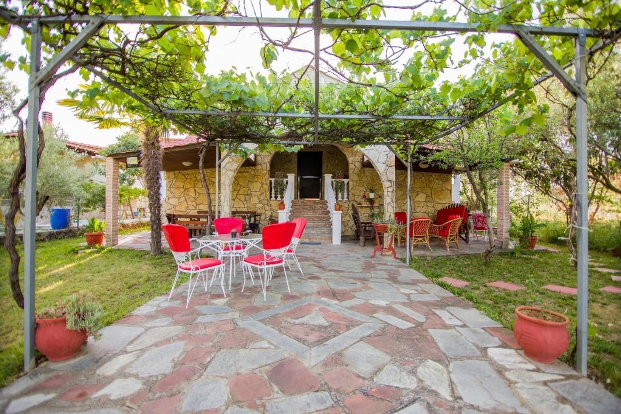 Villa Touzla Офринио Экстерьер фото