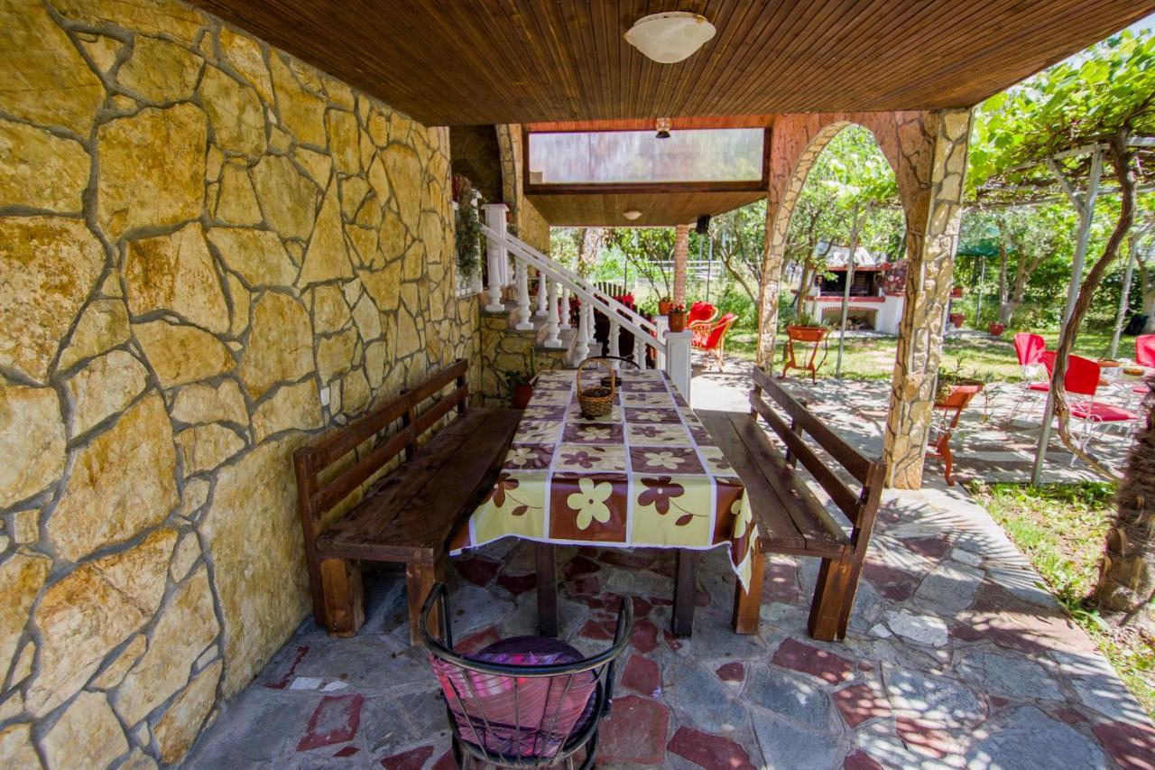 Villa Touzla Офринио Экстерьер фото